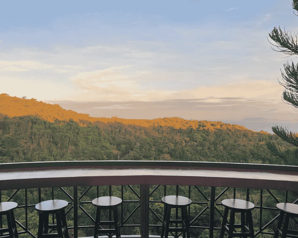 The Inner Cove view deck